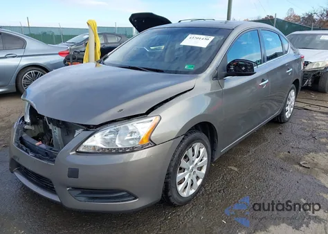 2015 Nissan Sentra Fe+ S/S/Sl/Sr/Sv z USA, uszkodzony, nr VIN 3N1AB7AP9FL664556